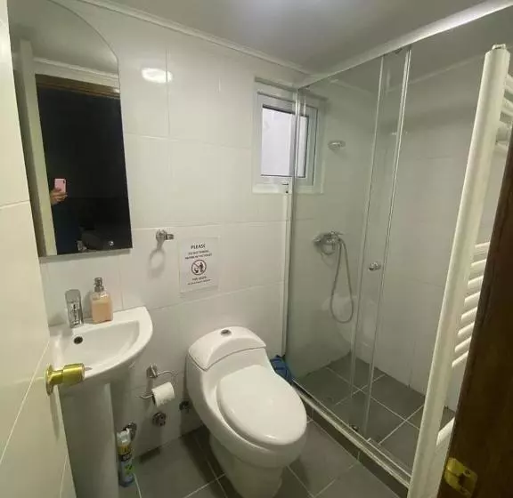 پانسیون Hostal Reymer Patagonia