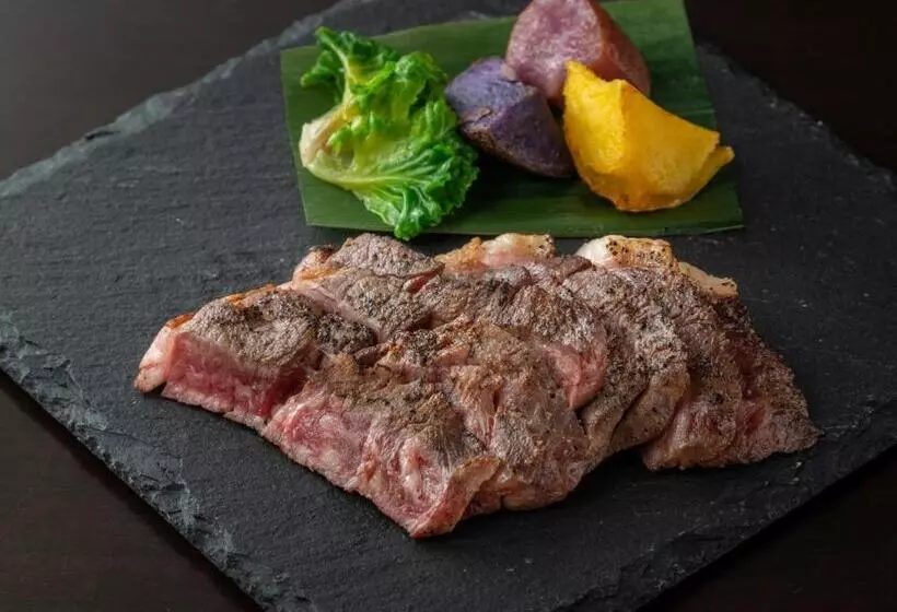 Lomakeskus 伊豆高原温泉ホテル 森の泉