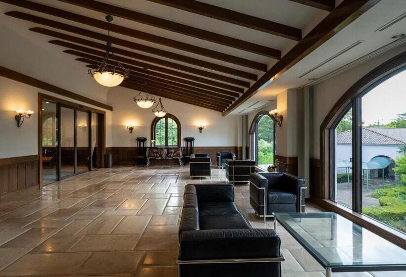 リゾートホテル 伊豆高原温泉ホテル 森の泉