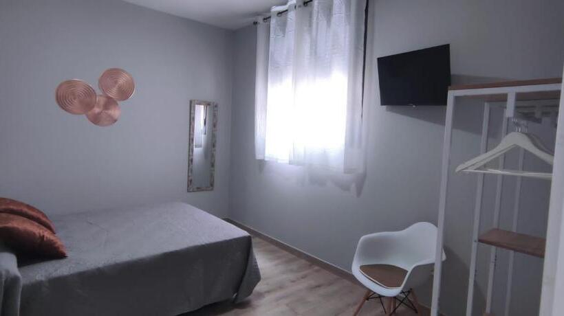 Apartamentos Las Trece Llaves Jacuzzi Bajo Reserva