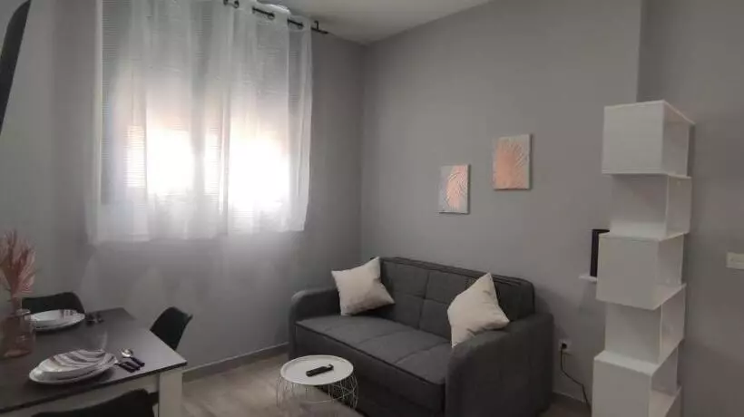 Apartamentos Las Trece Llaves Jacuzzi Bajo Reserva