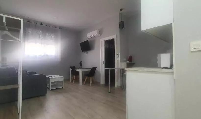 Apartamentos Las Trece Llaves Jacuzzi Bajo Reserva