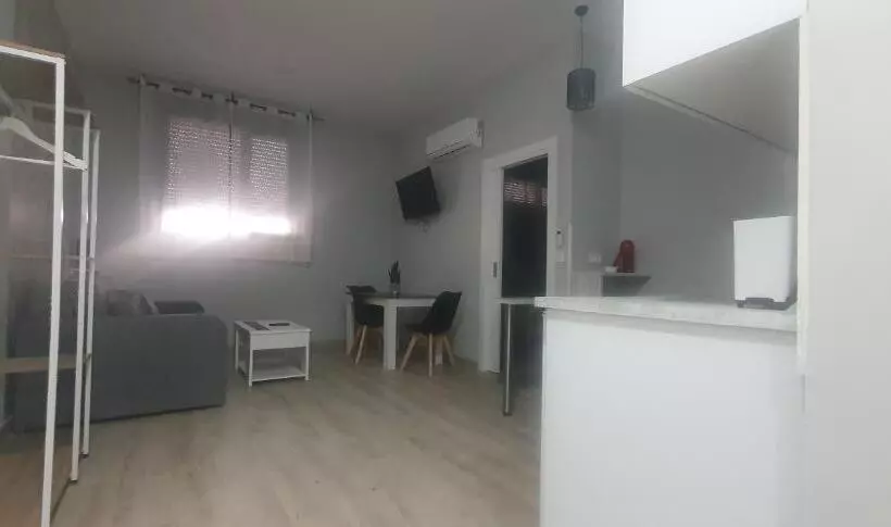 Apartamentos Las Trece Llaves Jacuzzi Bajo Reserva