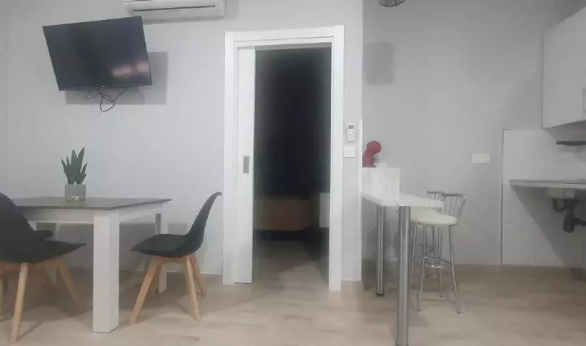 Apartamentos Las Trece Llaves Jacuzzi Bajo Reserva