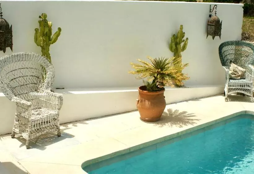 Aamiaismajoitus (B&B) Finca Mil Estrellas