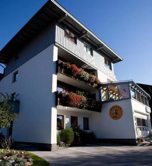 تختخواب و صبحانه Frühstückspension Sport Mayr