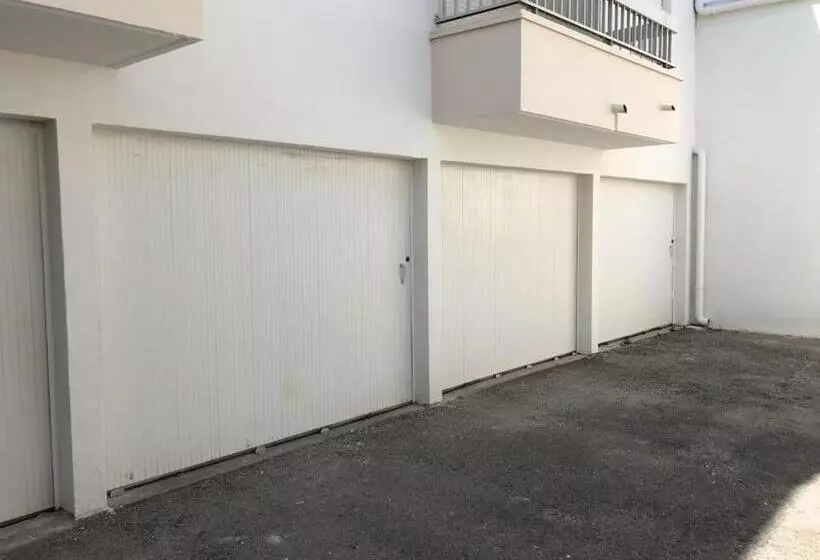 Duplex Centre Ville   50m De La Plage   Clim   Garage   Netflix