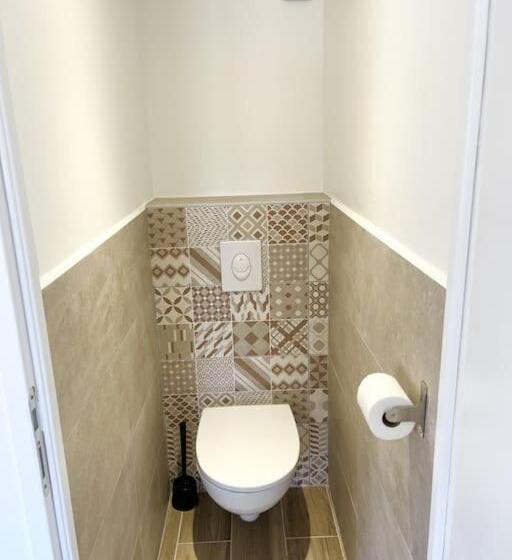 Duplex Centre Ville   50m De La Plage   Clim   Garage   Netflix