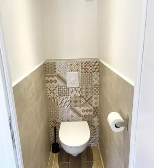 Duplex Centre Ville   50m De La Plage   Clim   Garage   Netflix