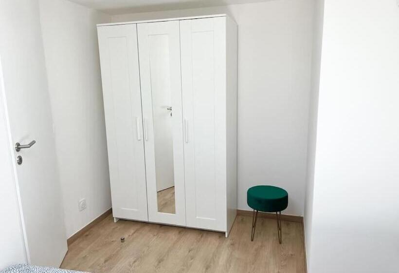 Duplex Centre Ville   50m De La Plage   Clim   Garage   Netflix