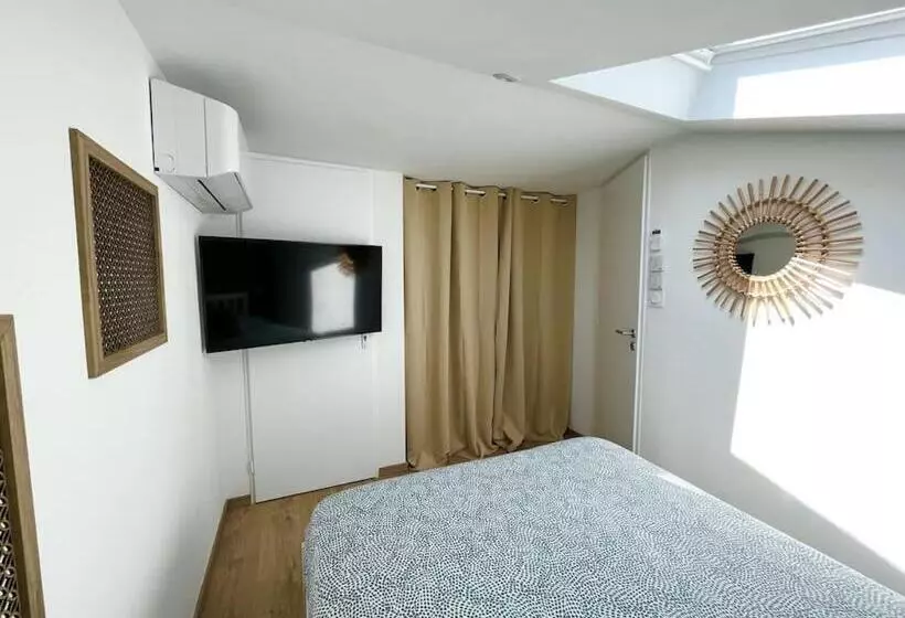 Duplex Centre Ville   50m De La Plage   Clim   Garage   Netflix