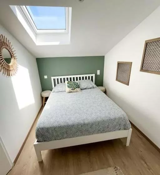 Duplex Centre Ville   50m De La Plage   Clim   Garage   Netflix