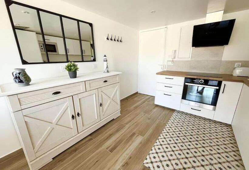 Duplex Centre Ville   50m De La Plage   Clim   Garage   Netflix