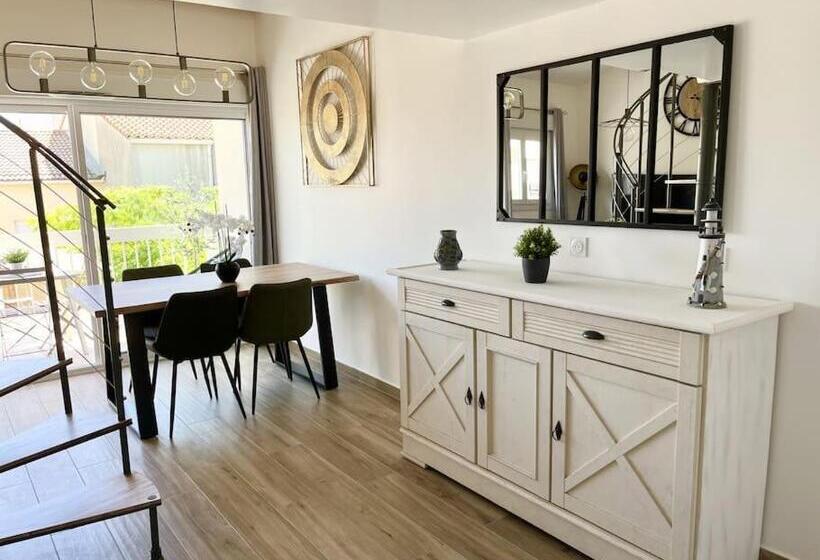 Duplex Centre Ville   50m De La Plage   Clim   Garage   Netflix