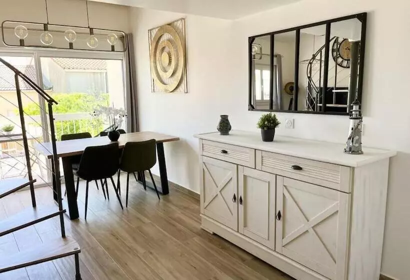 Duplex Centre Ville   50m De La Plage   Clim   Garage   Netflix