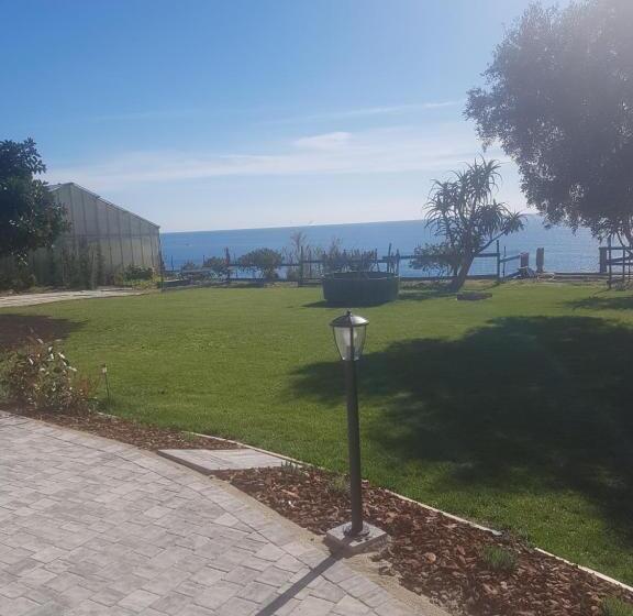 호텔 Agriturismo La Tuffatrice