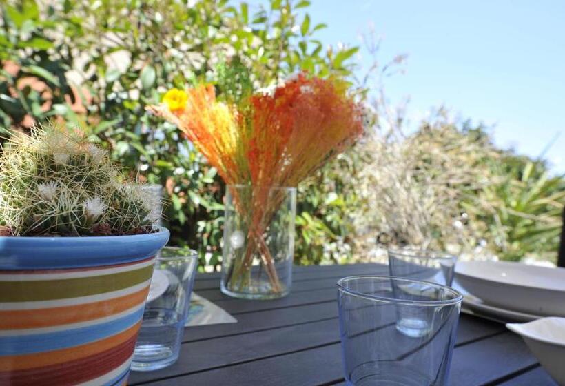 호텔 Agriturismo La Tuffatrice