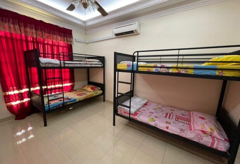 Hotel Oyo 90424 Embun Homestay