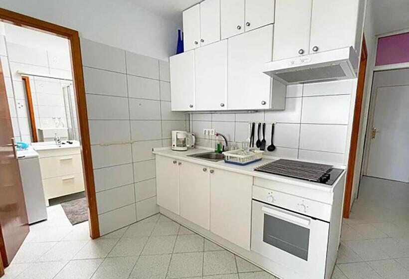 Ocean Kiss Apartment