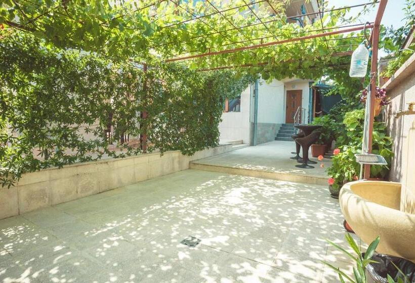 פנסיון Dream House