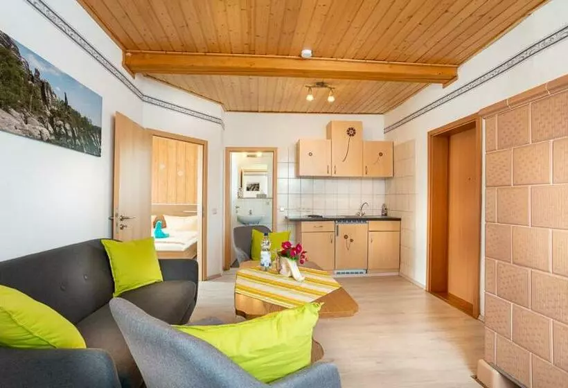 ペンション Ferienhaus Zur Alten Schule