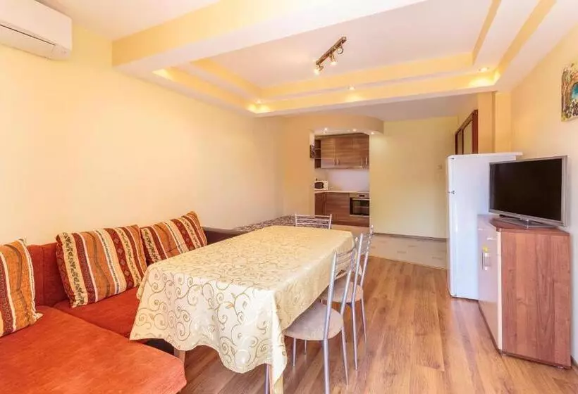 پانسیون Guest House Ivanovi