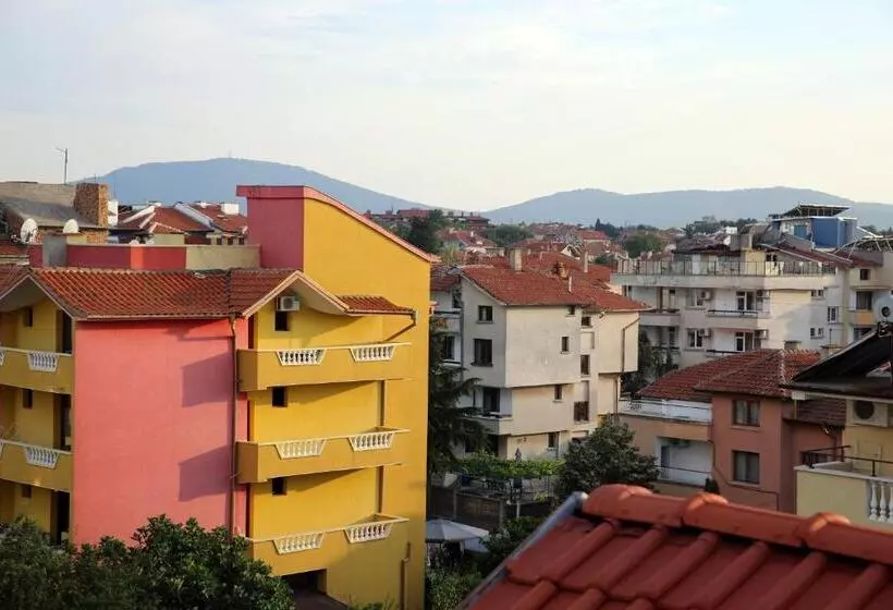 پانسیون Guest House Ivanovi