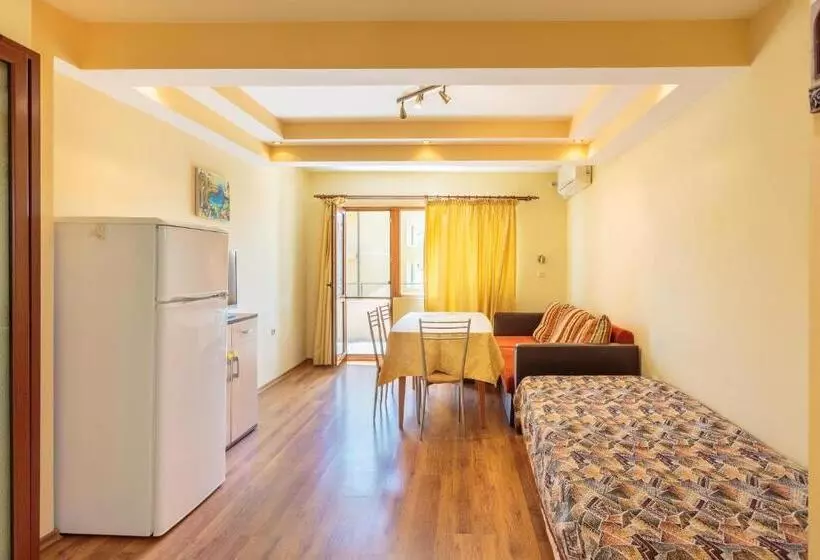 پانسیون Guest House Ivanovi