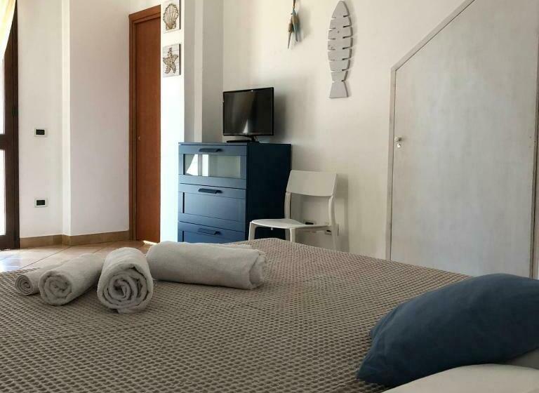 פנסיון U Scogghiu Residence