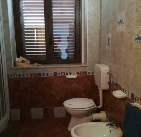 פנסיון U Scogghiu Residence