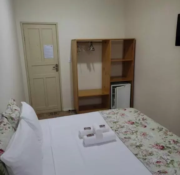 Retkeilymaja Pousada Klein