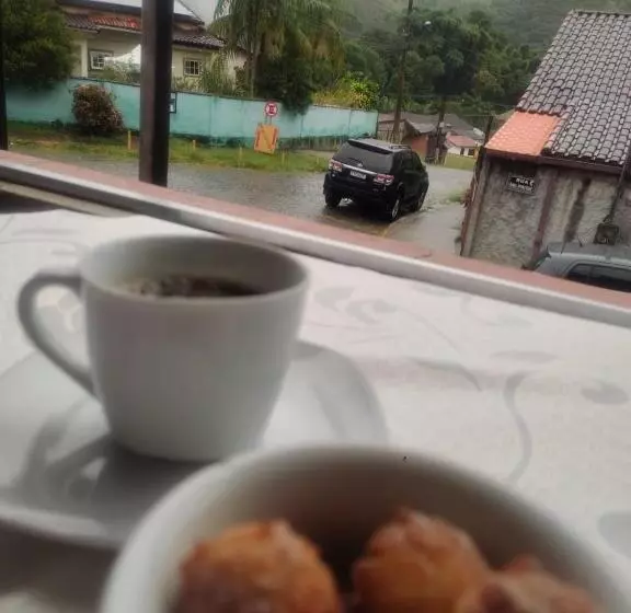 Retkeilymaja Pousada Klein