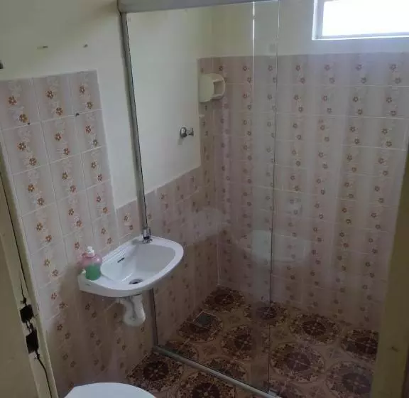 Retkeilymaja Pousada Klein