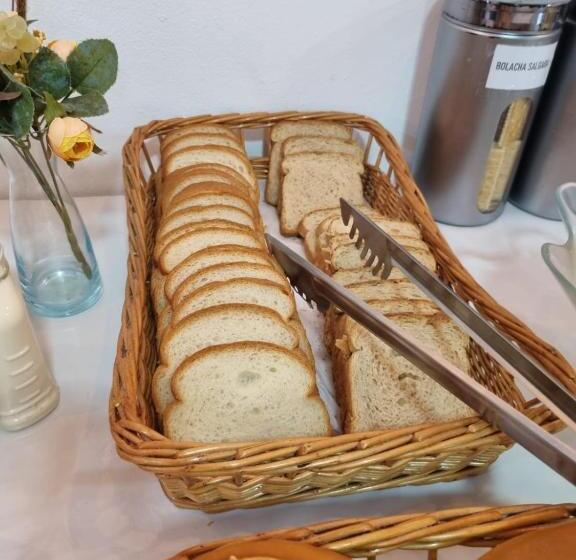 هاستل Pousada Safari