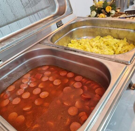 هاستل Pousada Safari