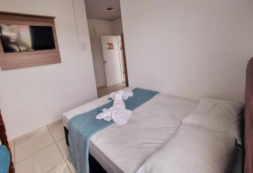 هاستل Pousada Safari