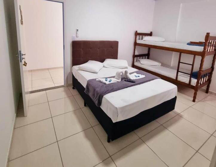 هاستل Pousada Safari