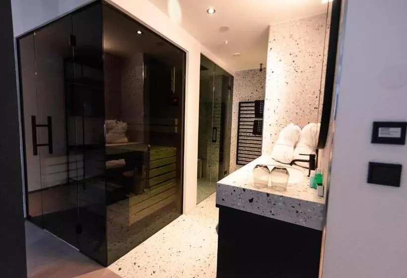 Boutique Hotel Edelweiss
