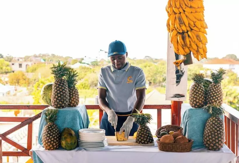 Canary Nungwi Hotel & Restaurant