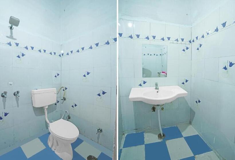 Отель O Kunal Inn