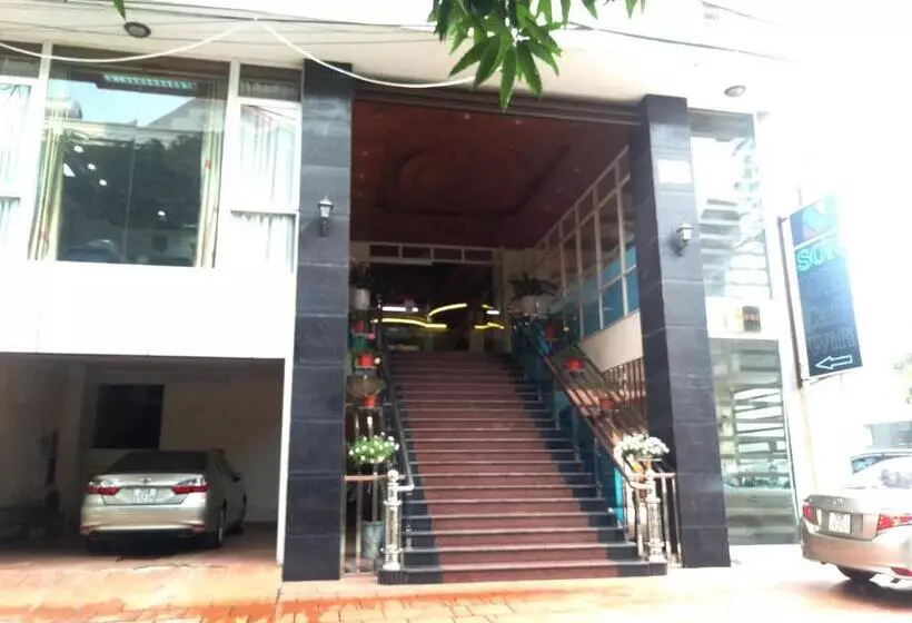Hotelli Khách Sạn Sơn