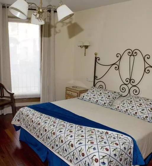 Hotelli La Posada Del Tiétar