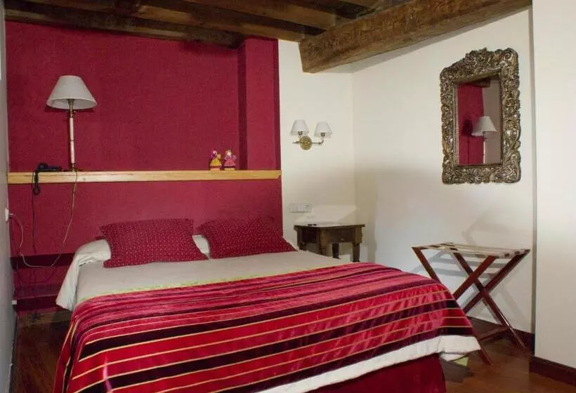 Hotelli La Posada Del Tiétar