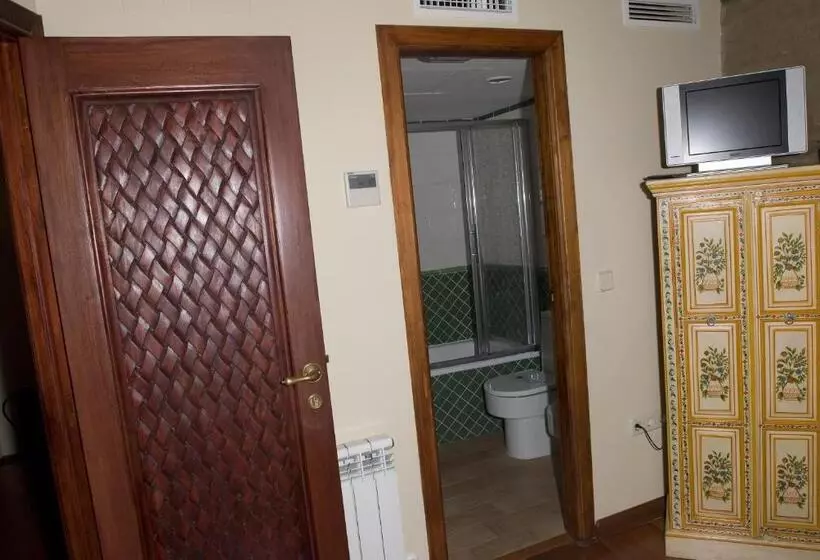 Hotelli La Posada Del Tiétar