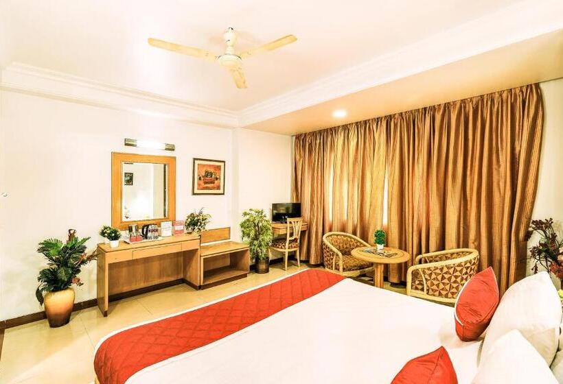 酒店 Octave Crystal Heights