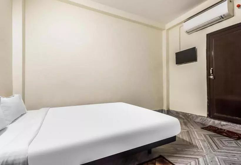 Hotelli Oyo 84341  Maharaja Galaxy