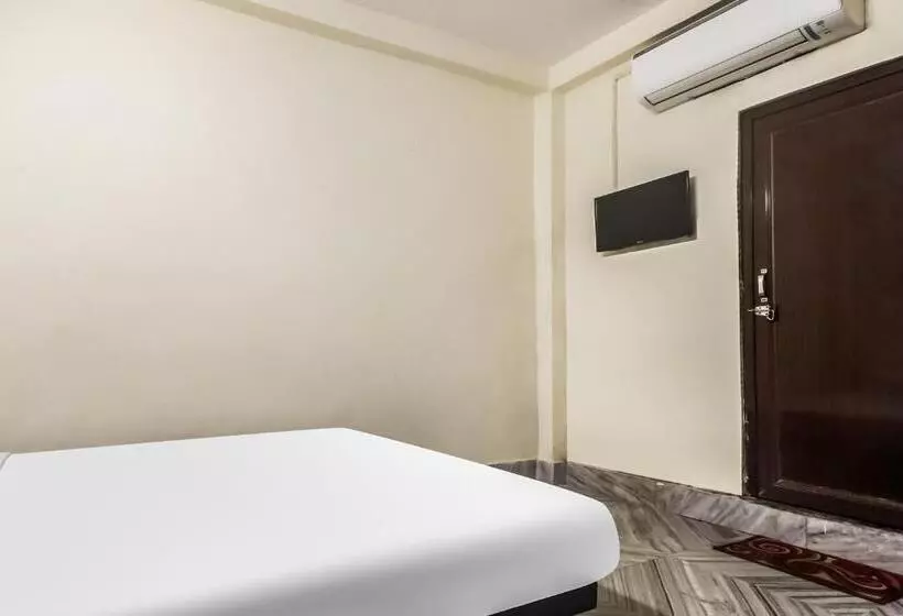 Hotelli Oyo 84341  Maharaja Galaxy