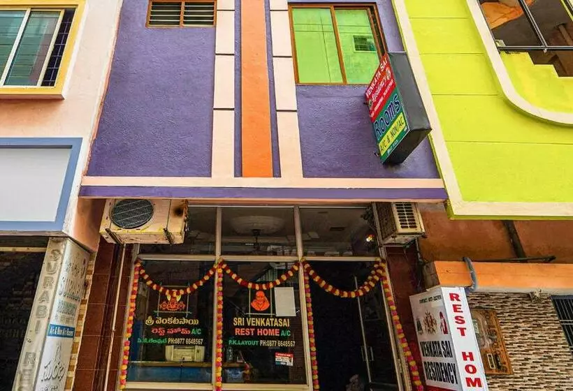 ホテル Spot On Venkata Sai Residency