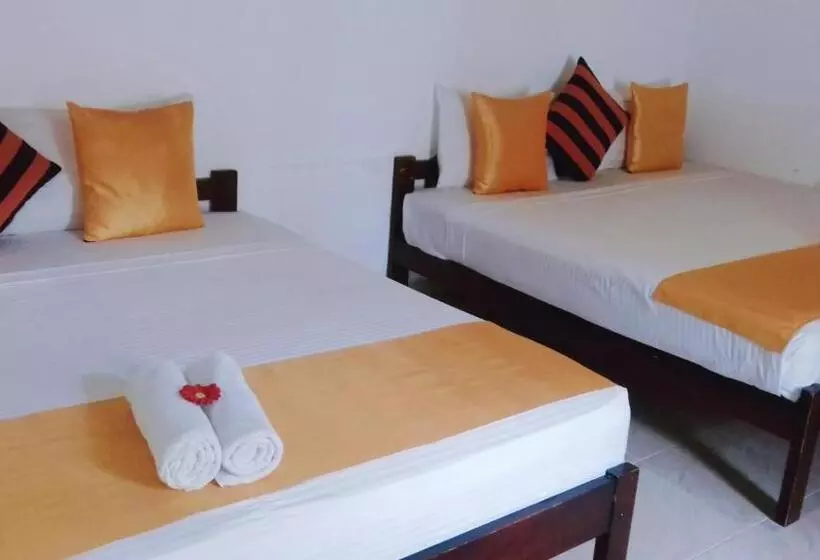 Hotelli Villa Delorenta