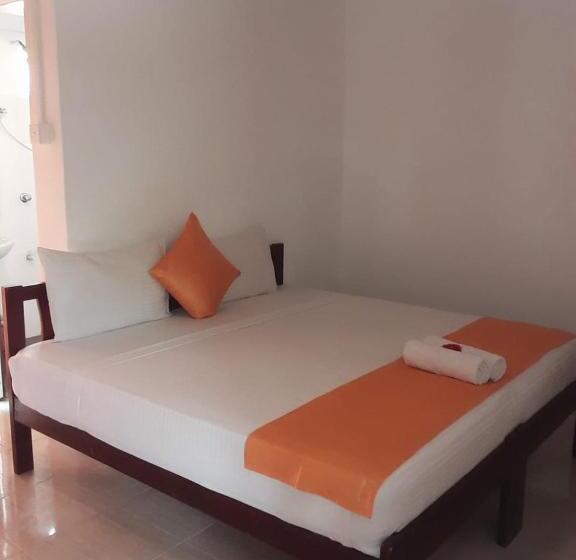 فندق Villa Delorenta